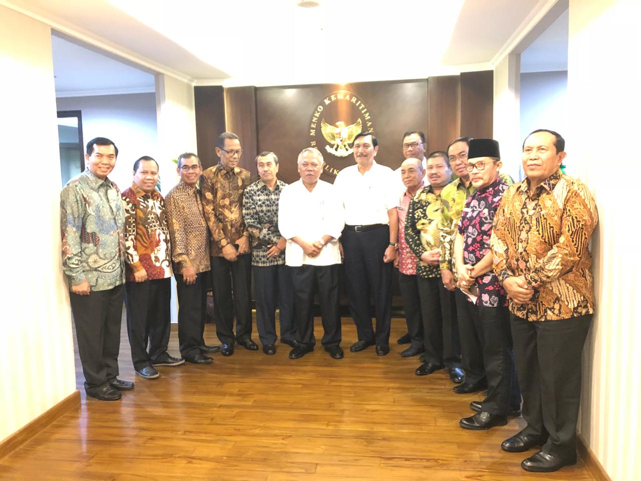 Bupati Amril Mukminin Ikut Pertemuan dengan Menko Bidang Kemaritiman dan PUPR di Jakarta