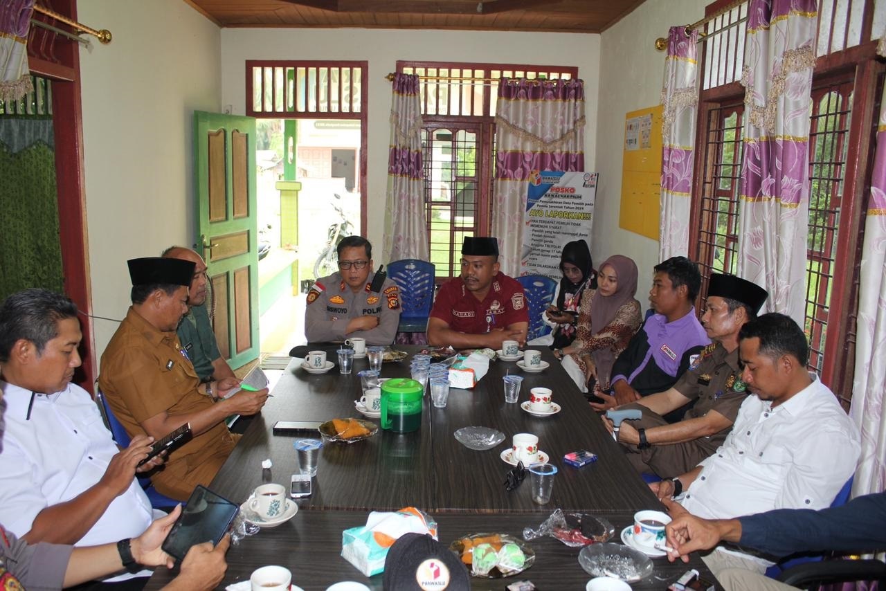 Wujudkan Pemilu Damai 2024 Camat Rupat Hadiri Coffee Morning 