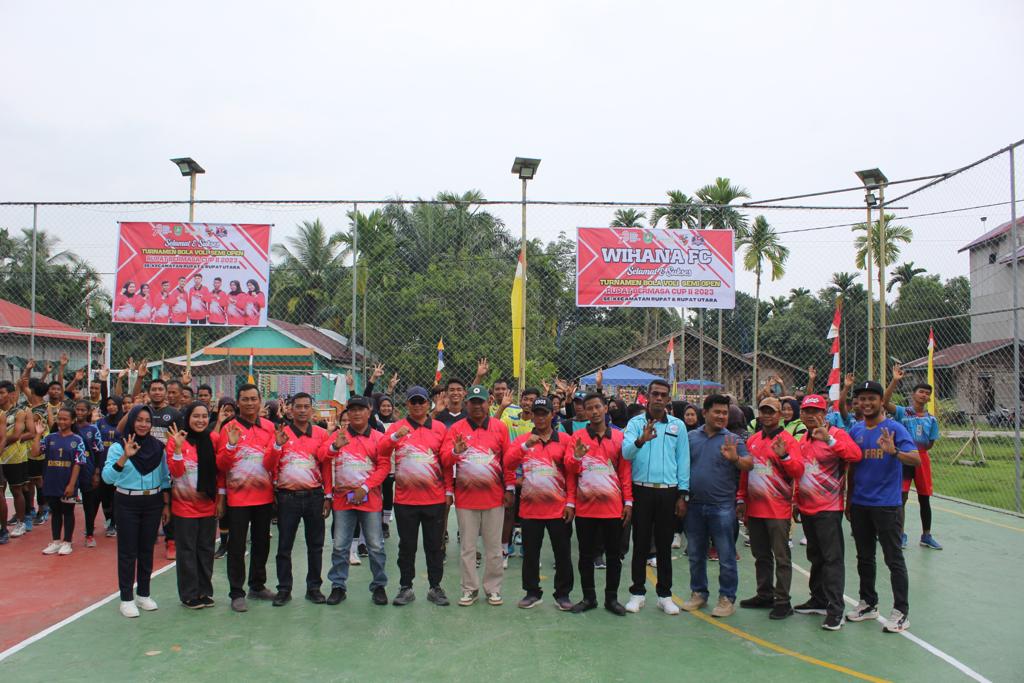 Camat Rupat Buka Secara Resmi Turnamen Bola Voli Semi Open Rupat Bermasa Cup II Tahun 2023